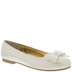 Kids Nina Shoes Wide Widths | Pegasus Ivory Patent